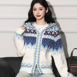 Christmas-themed Fair Isle Jacquard Hooded Sweater Coat